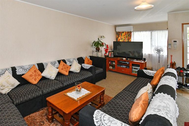 Photo of property in 2/14 Puhinui Road, Manukau, Auckland, 2104