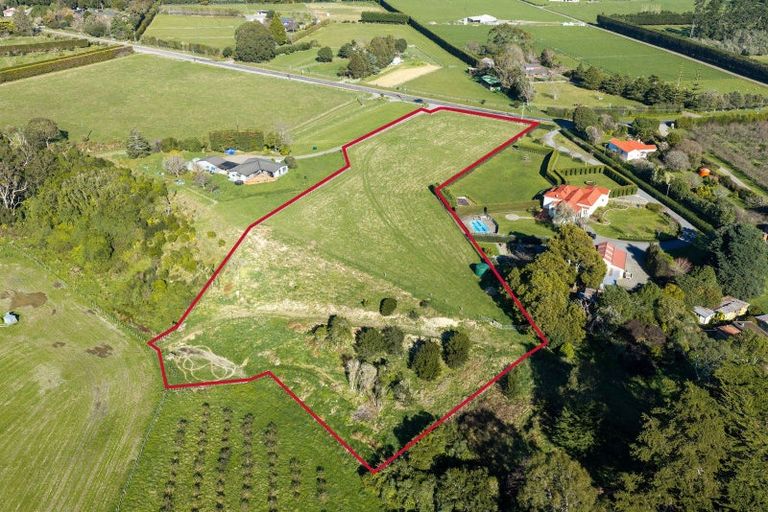 Photo of property in 165 Otaki Gorge Road, Hautere, 5582