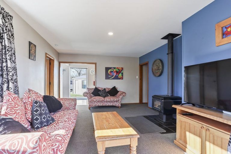 Photo of property in 3 Awatea Road, Hornby, Christchurch, 8042