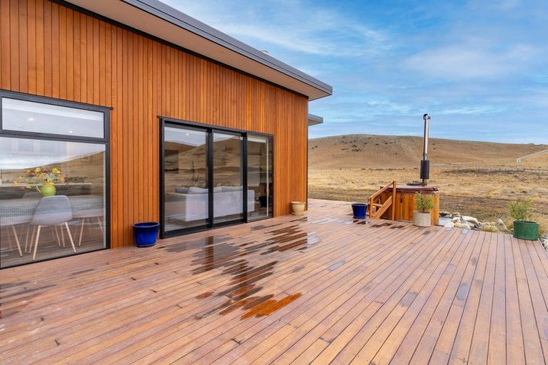 Photo of property in 135a Ben Ohau Road, Ben Ohau, Twizel, 7999