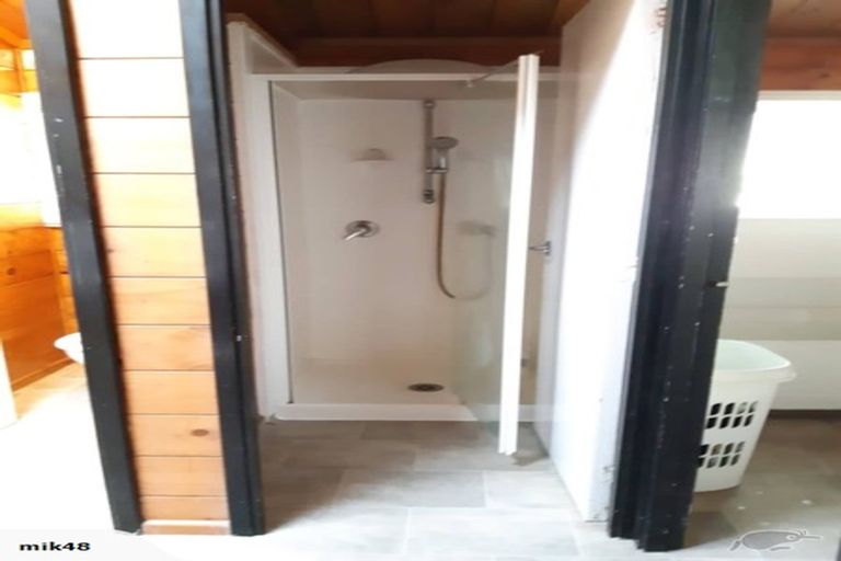 Photo of property in 12 Goodwin Road, Aka Aka, Waiuku, 2682