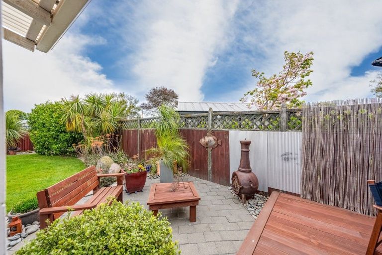 Photo of property in 22 Whiting Crescent, Greenmeadows, Napier, 4112