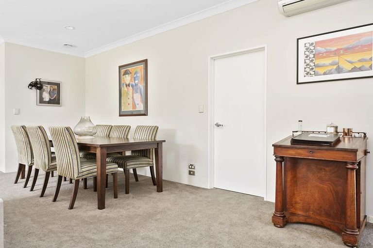 Photo of property in 14 Cowley Drive, Leamington, Cambridge, 3432