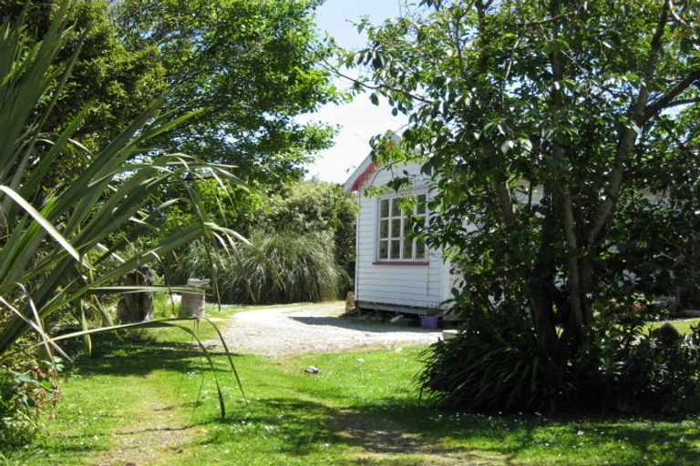 Photo of property in 103 Torea Street, Granity, 7823