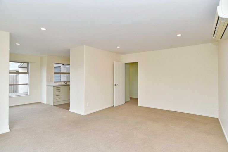 Photo of property in 4 Norwich Street, Linwood, Christchurch, 8062