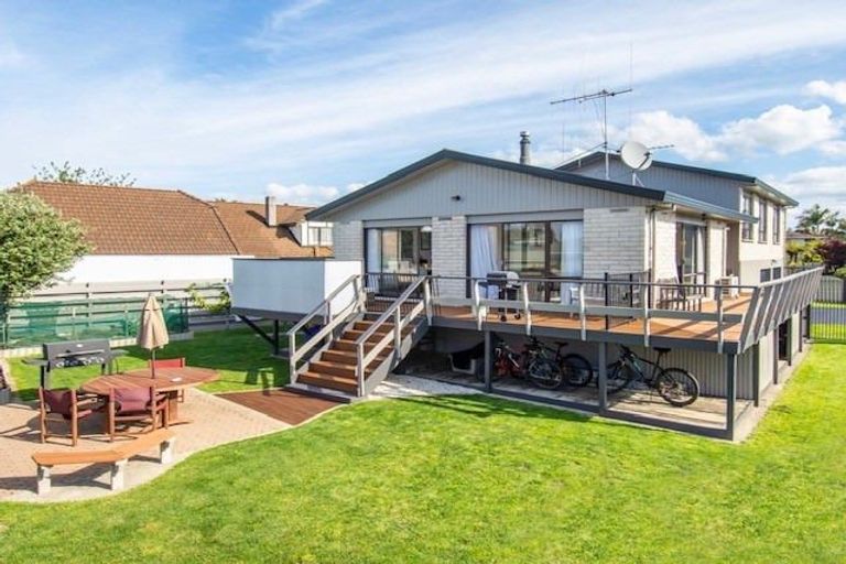 Photo of property in 11 Kotuku Place, Matua, Tauranga, 3110