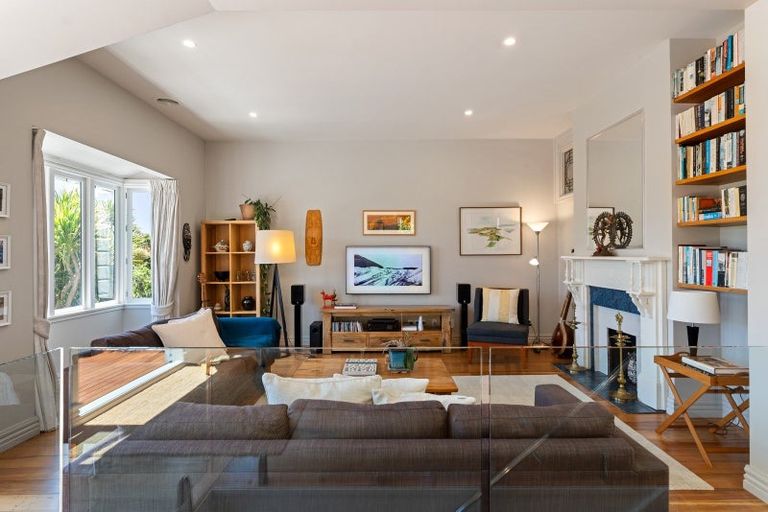 Photo of property in 34 Wade Street, Wadestown, Wellington, 6012