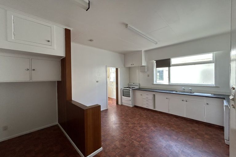 Photo of property in 126 Coutts Street, Kilbirnie, Wellington, 6022