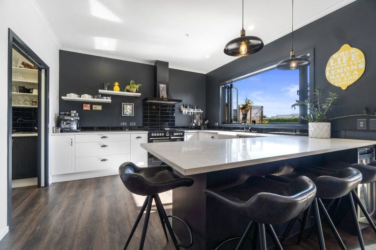 Photo of property in 71 Alan Livingston Drive, Cambridge, 3434