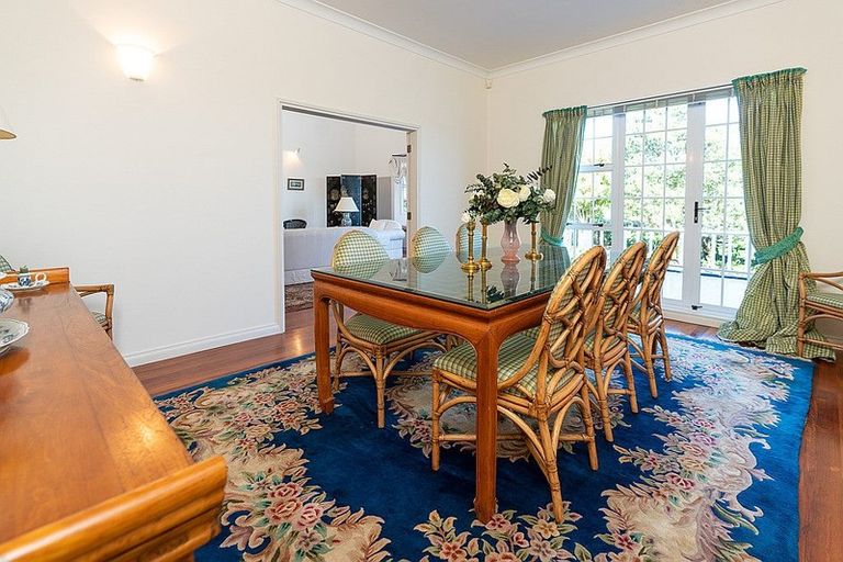 Photo of property in 105 Winara Avenue, Waikanae, 5036