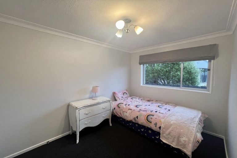 Photo of property in 33 John Street, Otatara, Invercargill, 9879