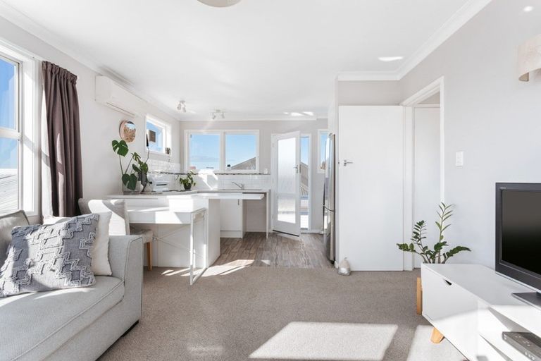 Photo of property in 23 Karaka Road, Otumoetai, Tauranga, 3110