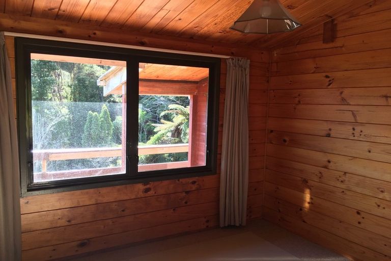 Photo of property in 95 Manuka Street, Stokes Valley, Lower Hutt, 5019