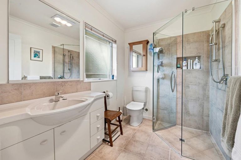 Photo of property in 484 Pukehangi Road, Pomare, Rotorua, 3015