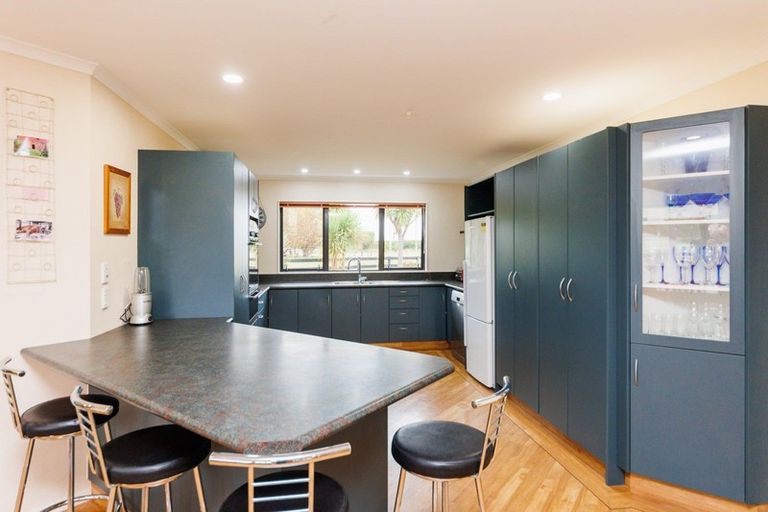Photo of property in 420 Kairanga Bunnythorpe Road, Bunnythorpe, Palmerston North, 4478