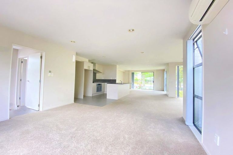 Photo of property in 192 Porchester Road, Takanini, 2112