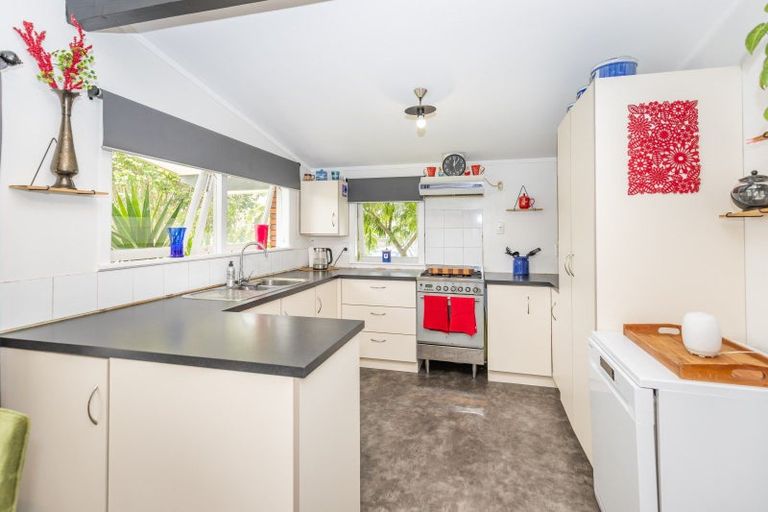 Photo of property in 3 Caernarvon Street, Dinsdale, Hamilton, 3204