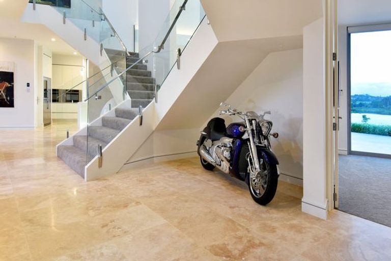 Photo of property in 255 Paremoremo Road, Paremoremo, Auckland, 0632