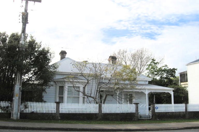 Photo of property in 188 Wharf Road, Coromandel, 3506