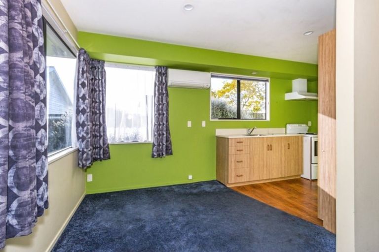 Photo of property in 186a Wainoni Road, Avondale, Christchurch, 8061