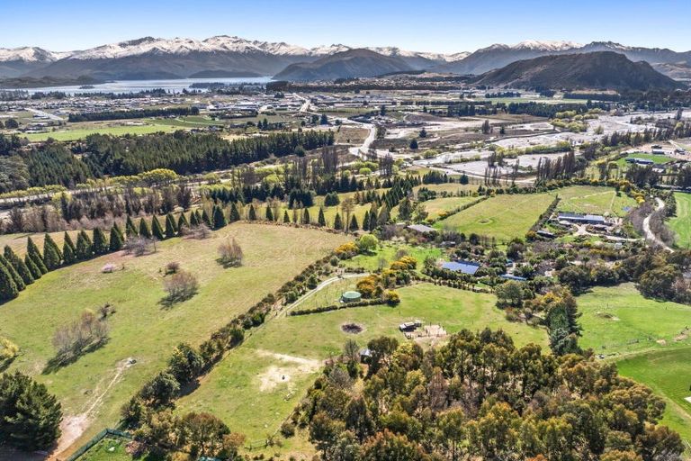 Photo of property in 272a Ballantyne Road, Wanaka, 9382