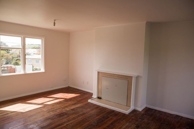 Photo of property in 50-56 Leicester Street, Cannons Creek, Porirua, 5024