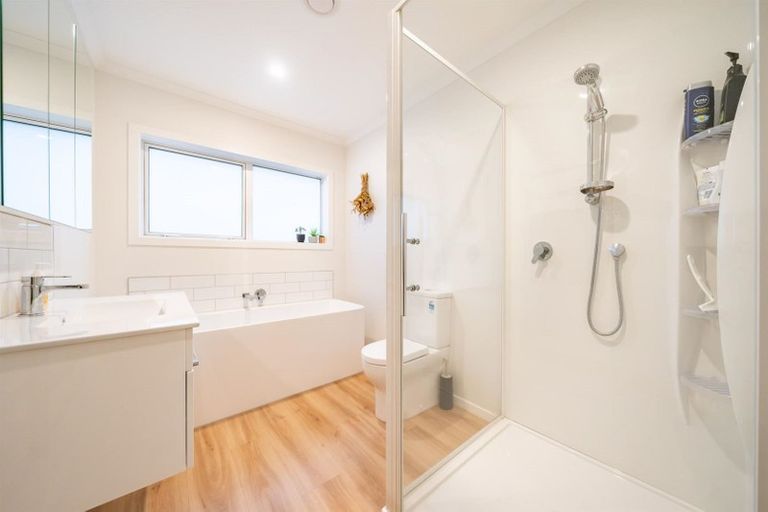 Photo of property in 9 Jack Vaughan Grove, Wainuiomata, Lower Hutt, 5014