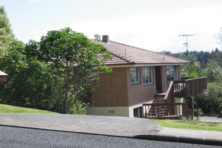 Photo of property in 16 Danbury Drive, Torbay, Auckland, 0630
