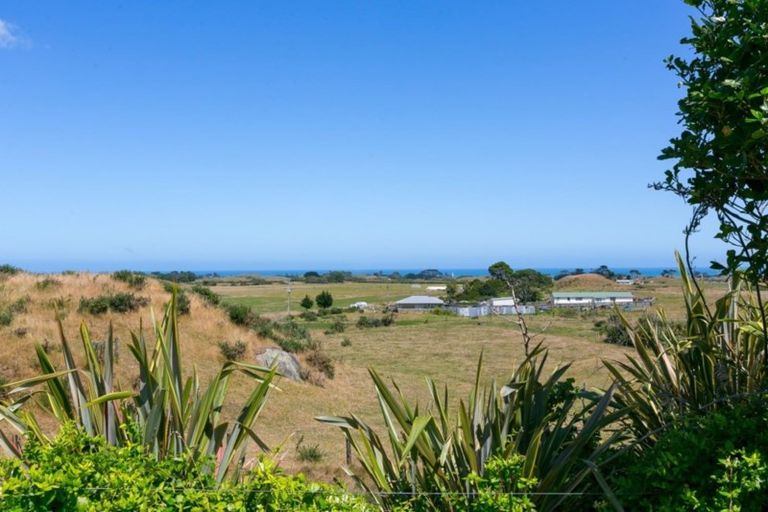 Photo of property in 6380 South Road, Pungarehu, Opunake, 4685