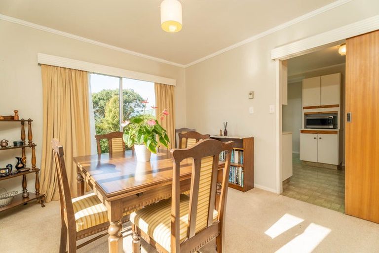 Photo of property in 48 Oriel Avenue, Tawa, Wellington, 5028