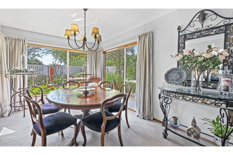 Photo of property in 11 Canon Stack Place, Kaiapoi, 7630