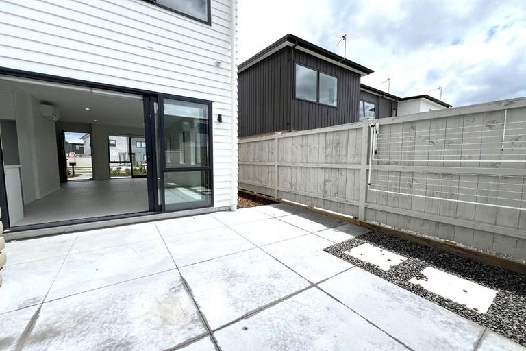 Photo of property in 4 Nuku Place, Manurewa, Auckland, 2102