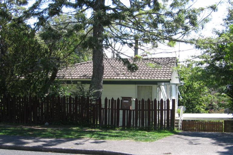 Photo of property in 75 Awaruku Road, Torbay, Auckland, 0630