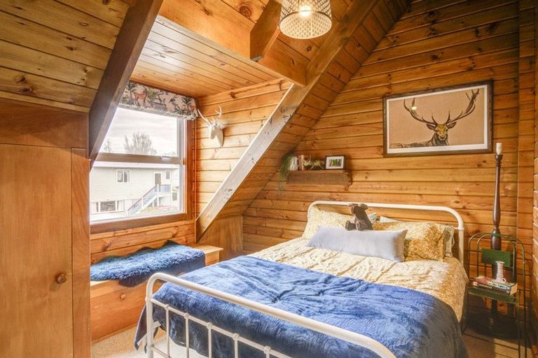 Photo of property in 115b West Belt, Rangiora, 7400