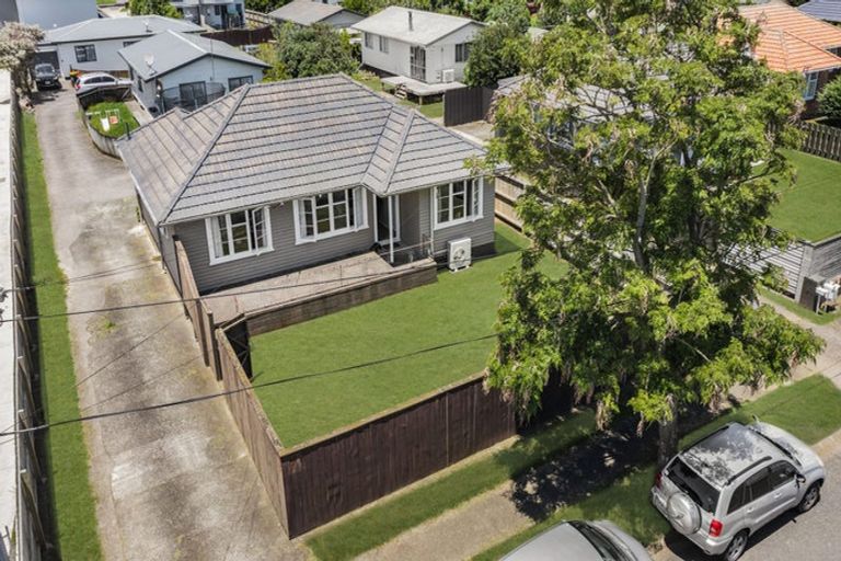 Photo of property in 1/7 Cambridge Road, Manurewa, Auckland, 2102