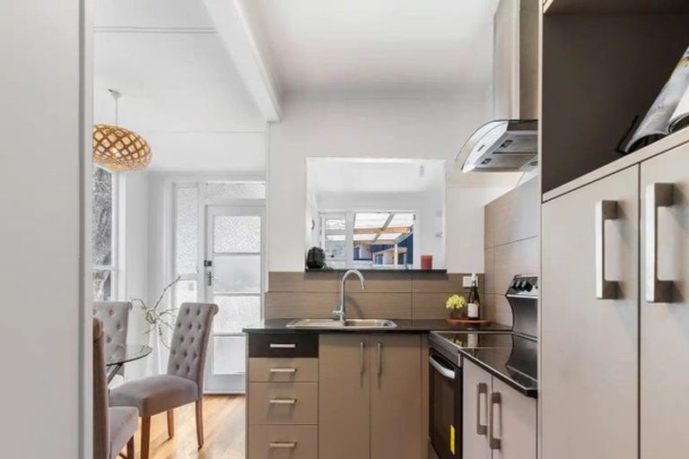 Photo of property in 20 Kotahi Road, Mount Wellington, Auckland, 1062