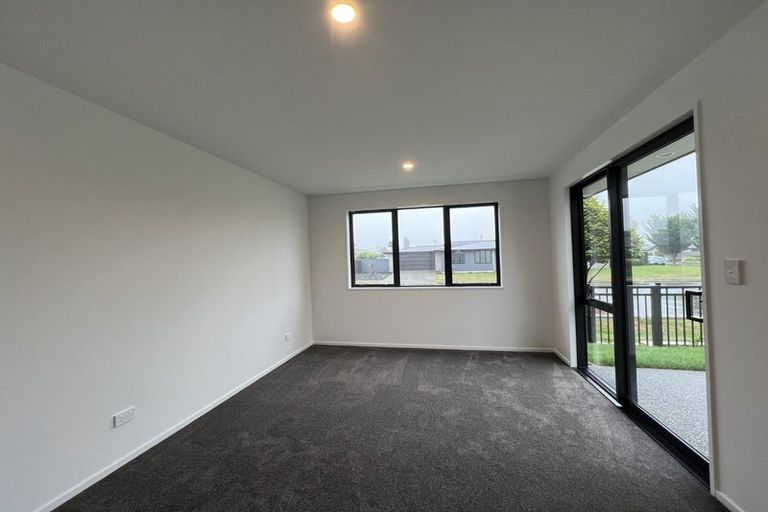 Photo of property in 20 Edlin Lane, Pegasus, 7612