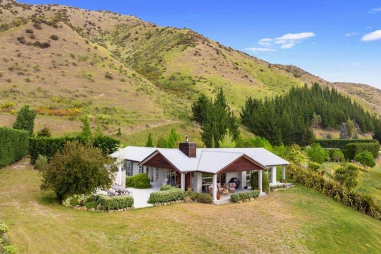 Photo of property in 560 Hurunui Bluff Road, Hurunui, Hawarden, 7385