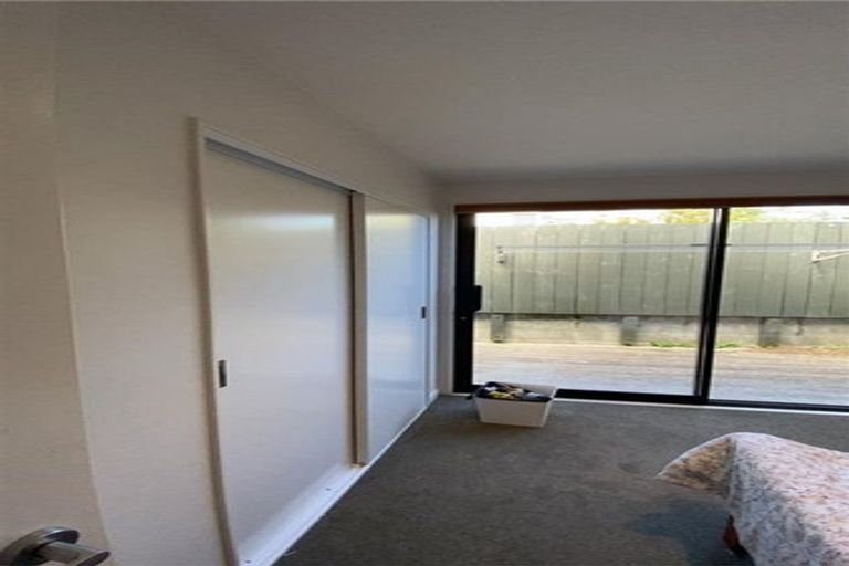 Photo of property in 17/6 Oswald Crescent, Paparangi, Wellington, 6037