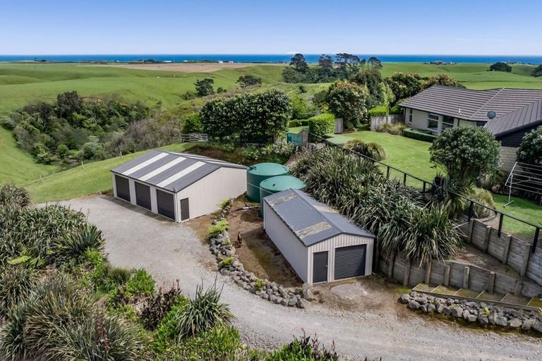 Photo of property in 253 Lwr Pitone Road, Pitone, New Plymouth, 4374