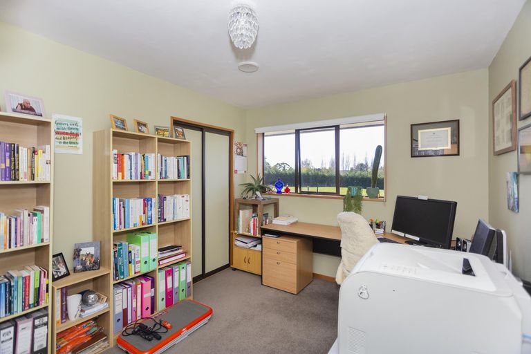 Photo of property in 185 Homestead Road, Weston, Oamaru, 9491