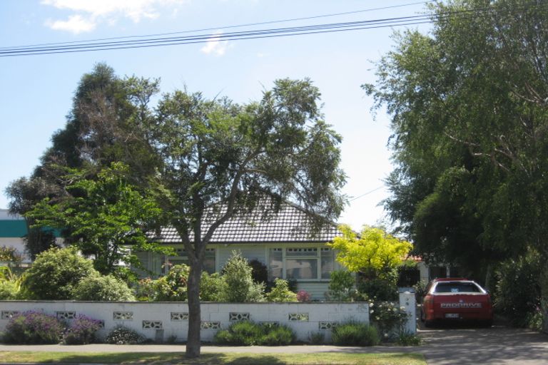 Photo of property in 2/7 Highsted Road, Bishopdale, Christchurch, 8053