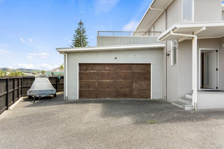Photo of property in 106 Saint Patricks Row, Whangamata, 3620