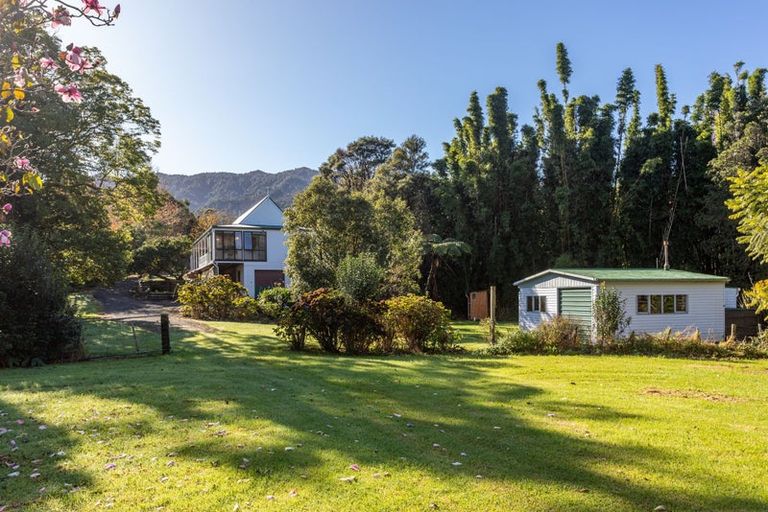 Photo of property in 165 Kelso Lane, Coromandel, 3506