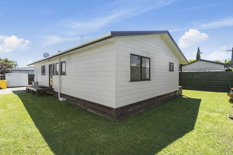 Photo of property in 62b Rata Road, Raumati Beach, Paraparaumu, 5032