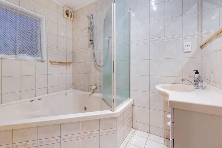 Photo of property in 7 Lochinver Road, Papatoetoe, Auckland, 2025