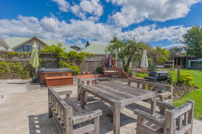 Photo of property in 16 Collingwood Street, Highfield, Timaru, 7910