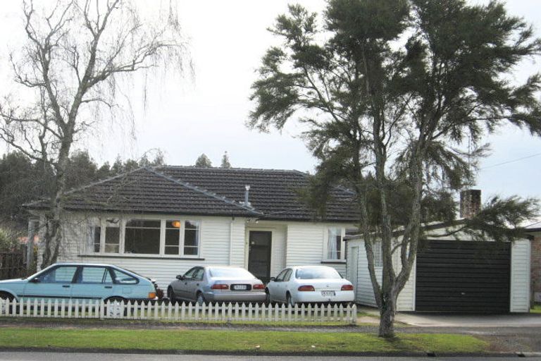 Photo of property in 75 East Street, Enderley, Hamilton, 3214