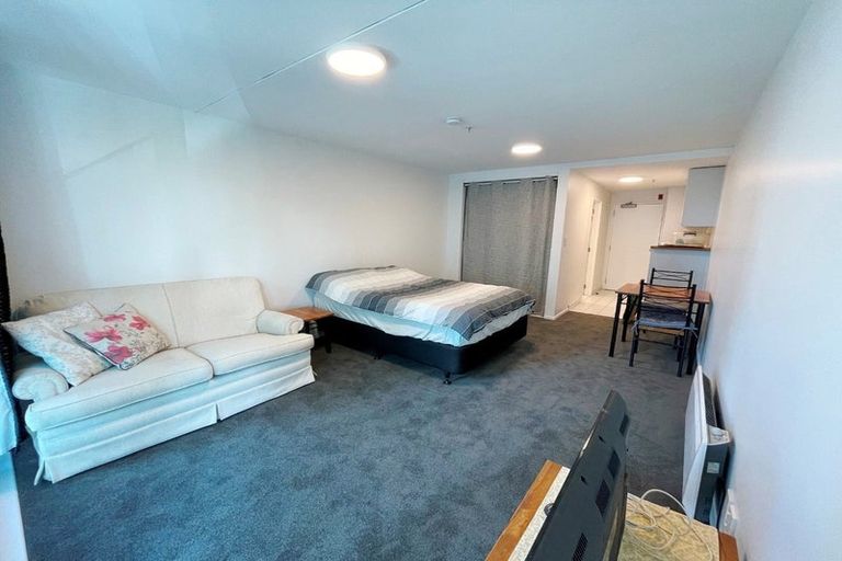 Photo of property in Cintra Apartments, 5e/3 Whitaker Place, Grafton, Auckland, 1010