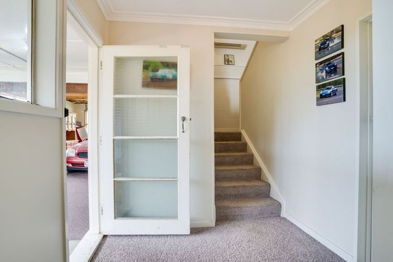 Photo of property in 5 Larkins Street, Helensburgh, Dunedin, 9010